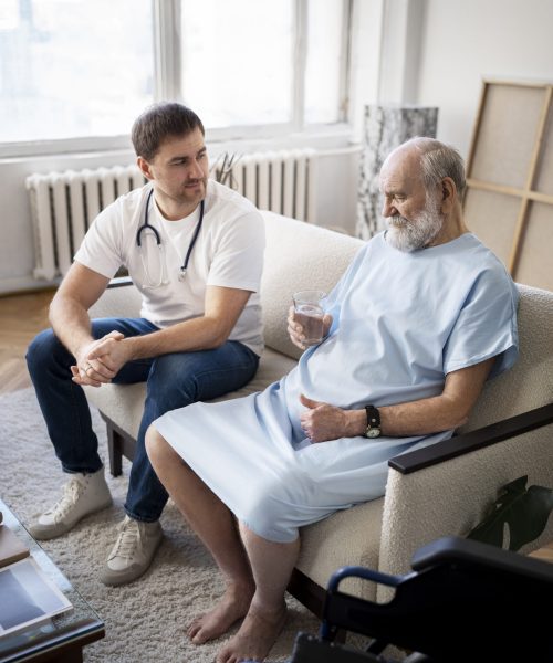 old-patient-suffering-from-parkinson (1)